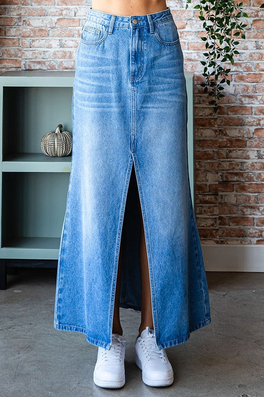 Curvy/Plus Washed Stretch Denim Maxi Skirt